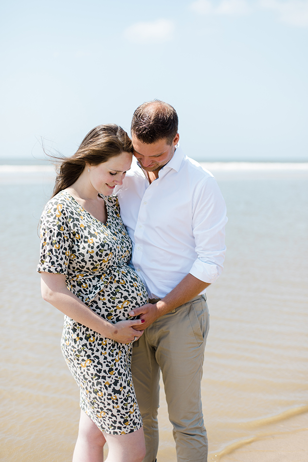 zwangerschapsfotograaf alkmaar noord holland strand